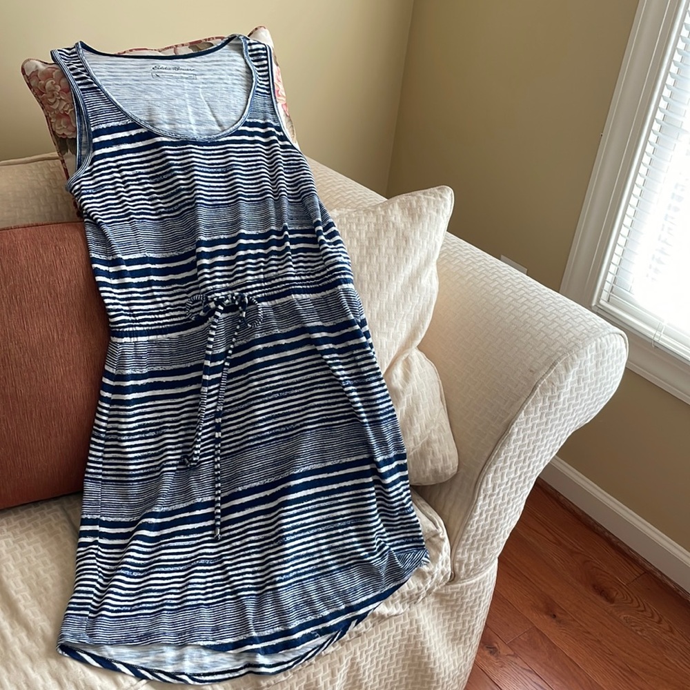 Eddie Bauer t-shirt dress